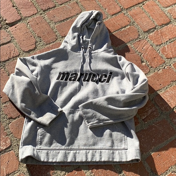 marucci pullover